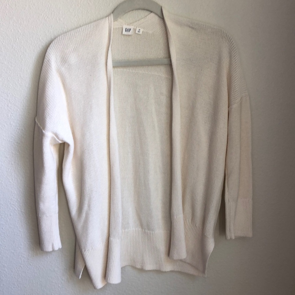 GAP NWOT Cream Sweater Cardigan XS